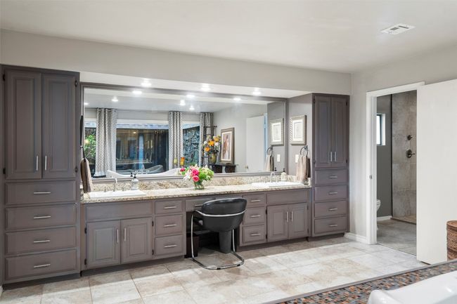 2924 Gabriel View Dr, House other with 3 bedrooms, 4 bathrooms and null parking in Georgetown TX | Image 20