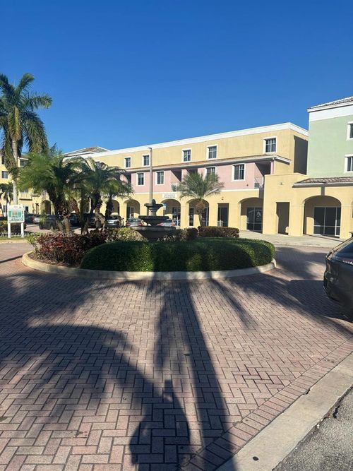 7-3401 N State Road 7, Lauderdale Lakes, FL, 33319 | Card Image