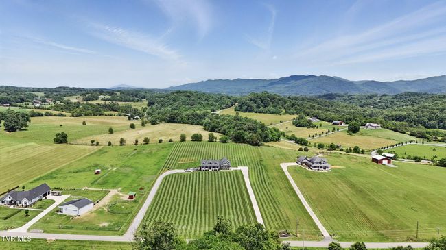 313 Treadway Trl, House other with 3 bedrooms, 3 bathrooms and null parking in Jonesborough TN | Image 60