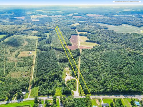 1375 Nc Highway 43, Vanceboro, NC, 28586-7960 | Card Image