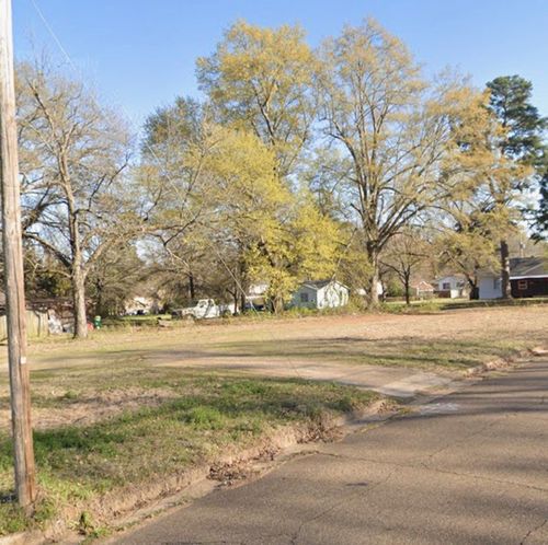 1102 Waterall St, Texarkana, TX, 75501-4948 | Card Image