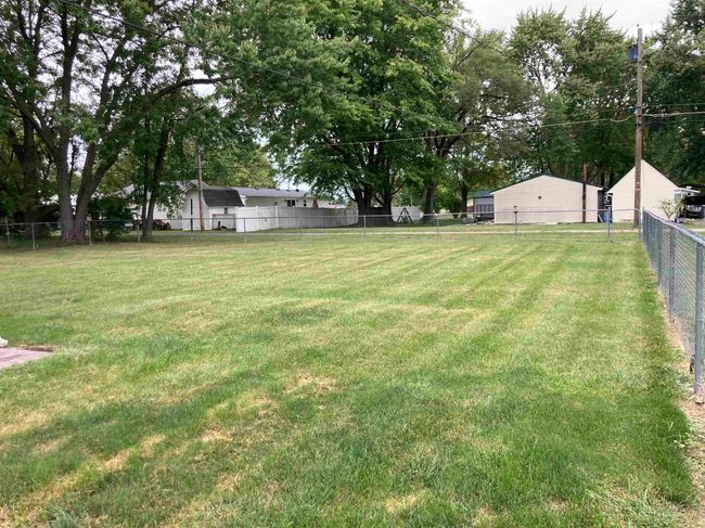1439 W Central Ave, House other with 2 bedrooms, 1 bathrooms and null parking in Bluffton IN | Image 35