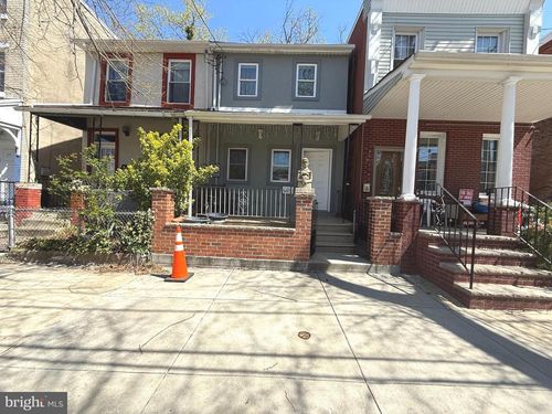653 N 37th St, PHILADELPHIA, PA, 19104-1946 | Card Image