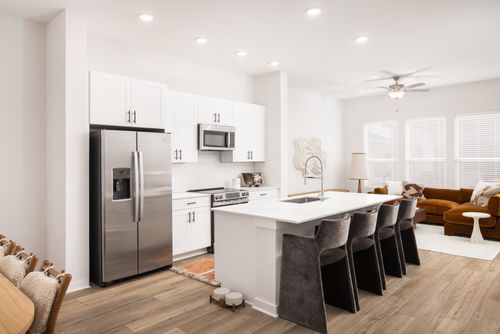 8715 Cosmicos Street, Austin, TX, 78736 | Card Image