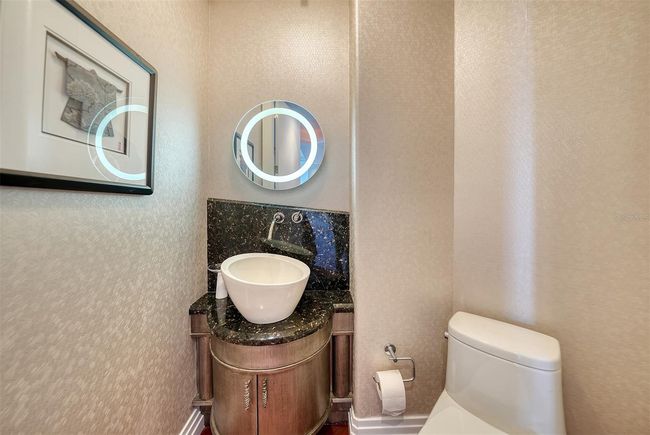 APT-801 - 990 Blvd Of The Arts, Condo with 3 bedrooms, 4 bathrooms and null parking in Sarasota FL | Image 27
