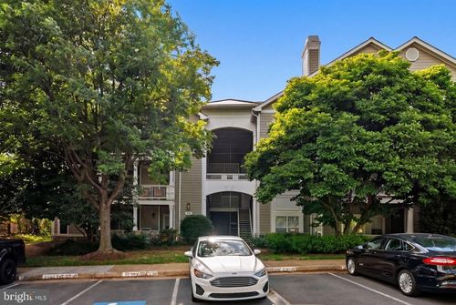 23-1708 Lake Shore Crest Dr, RESTON, VA, 20190-3246 | Card Image