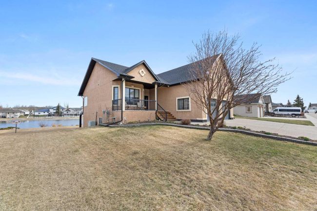 41 Lake Ridge, Home with 3 bedrooms, 2 bathrooms and 6 parking in Olds AB | Image 37
