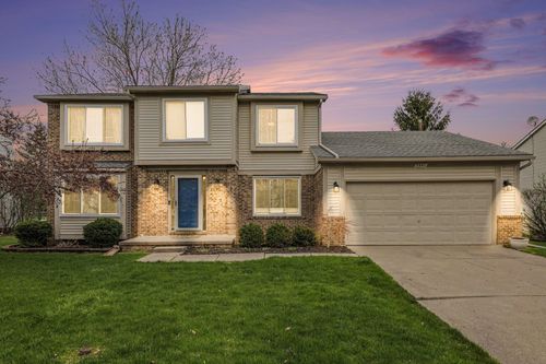 5941 Cottonwood Dr, Ypsilanti, MI, 48197-8203 | Card Image