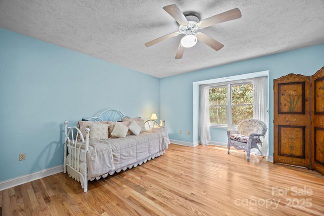63 Chestnut Forest Rd, House other with 3 bedrooms, 3 bathrooms and null parking in Fairview NC | Image 30