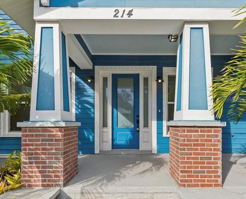 214 E Floribraska Ave, TAMPA, FL, 33603-5929 | Card Image