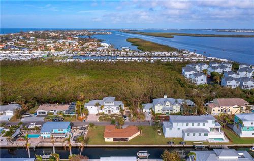 780 Jungle Queen Way, LONGBOAT KEY, FL, 34228-1829 | Card Image