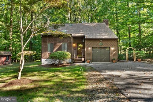 1136 Valentine Creek Dr, CROWNSVILLE, MD, 21032-1533 | Card Image