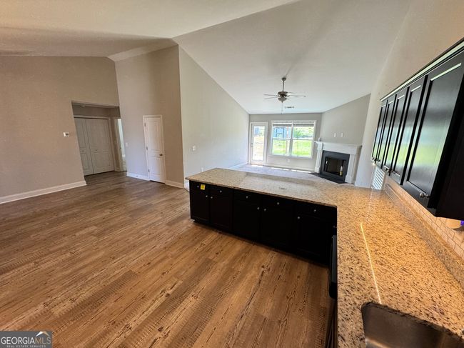 34 Crest View Dr, House other with 3 bedrooms, 2 bathrooms and null parking in Carnesville GA | Image 4