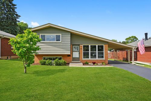 56 W Granville Ave, Roselle, IL, 60172-1104 | Card Image