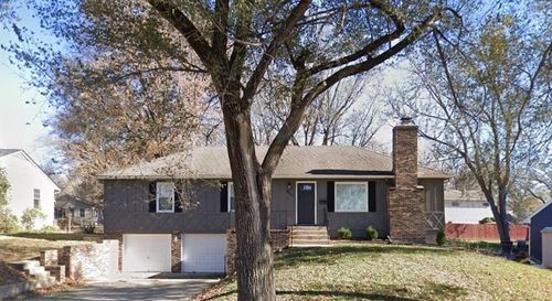 9237 Mackey St, Overland Park, KS, 66212-3103 | Card Image