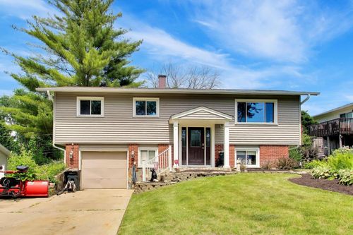 21W154 Everest Rd, Lombard, IL, 60148-5244 | Card Image