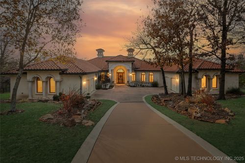 2125 W 73rd St, Tulsa, OK, 74132-2221 | Card Image