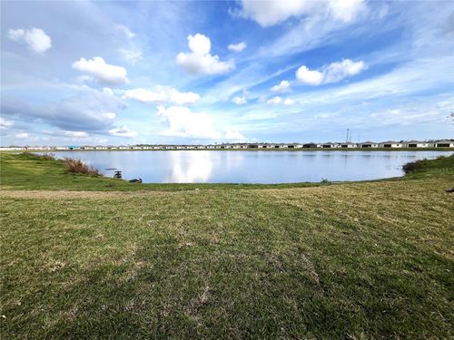 8787 Saint Kitts Cir, ENGLEWOOD, FL, 34224-5250 | Card Image