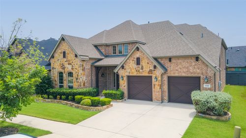 748 Sandbox Dr, Aubrey, TX, 76227-1502 | Card Image