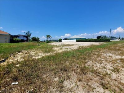 2307 Nw 18th Terrace, Home with 0 bedrooms, 0 bathrooms and null parking in Cape Coral FL | Image 3