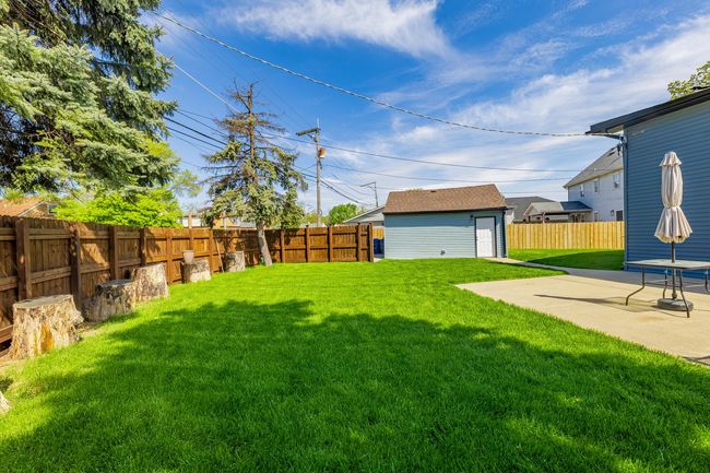 Step outside to your private oasis: a graciously l | Image 65