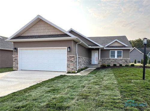 101-987 Greenbrier Rd, Upper Sandusky, OH, 43351-9009 | Card Image