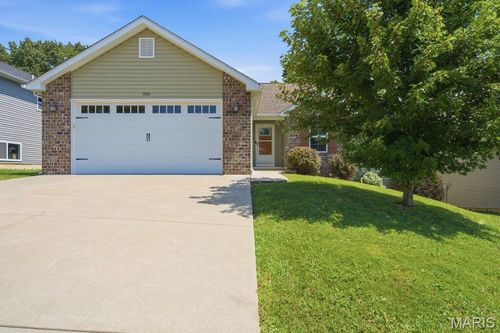 550 Crestfall Dr, Washington, MO, 63090-7123 | Card Image