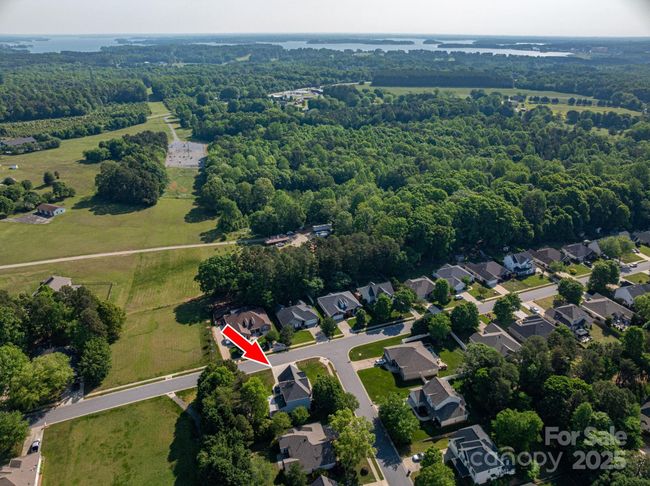 7905 Sedgebrook Dr E, House other with 4 bedrooms, 3 bathrooms and null parking in Stanley NC | Image 37