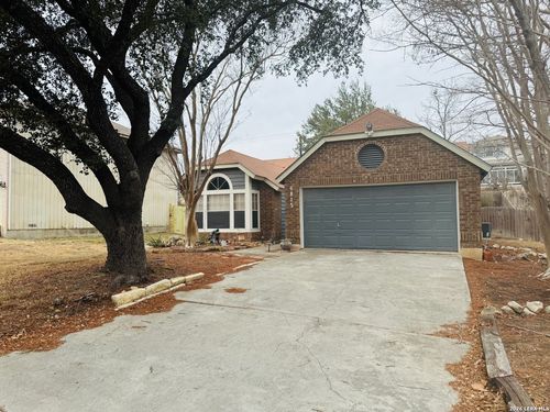 6815 Raintree Frst, San Antonio, TX, 78233-3836 | Card Image