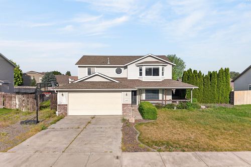 4015 Hayden Ln, Pasco, WA, 99301-9086 | Card Image