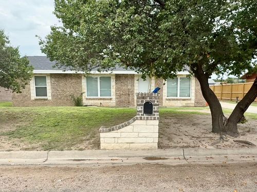 905 W 9th St, Muleshoe, TX, 79347-4401 | Card Image