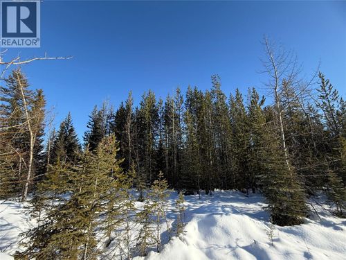 2 Dallas Place, Elkford, BC, V0B1H0 | Card Image