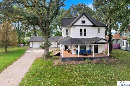 616 Cleveland Ave W, Winnebago, MN, 56098-1046 | Card Image