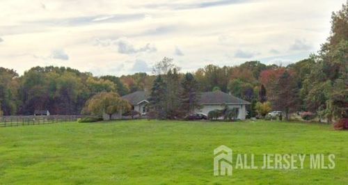 433 Schoolhouse Rd, Monroe, NJ, 08831-2946 | Card Image