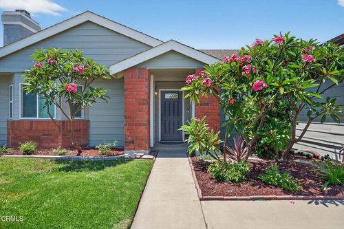 631 Rowland Ave, Camarillo, CA, 93010-6351 | Card Image