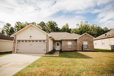 4823 Tall Grass, House other with 3 bedrooms, 2 bathrooms and null parking in Benton AR | Image 1