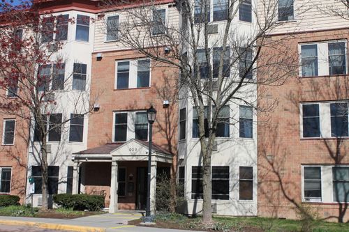 apt-203-409 Farrell St, South Burlington, VT, 05403-4426 | Card Image