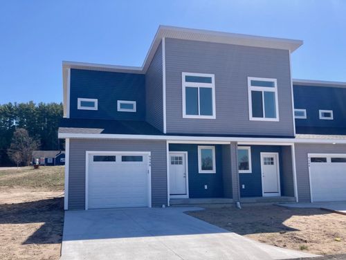 9348 S Flaska Dr, Cedar, MI, 49621-9307 | Card Image