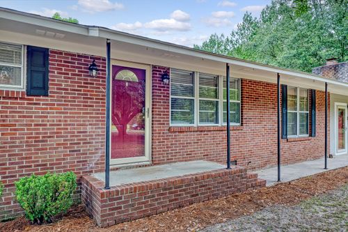 421 Mallard Lake Rd, Dorchester, SC, 29437-3023 | Card Image