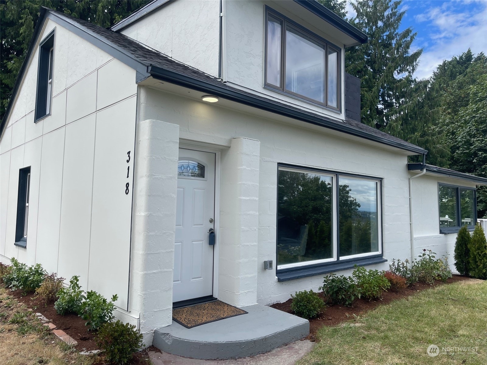 104th St, Seattle, WA 98168