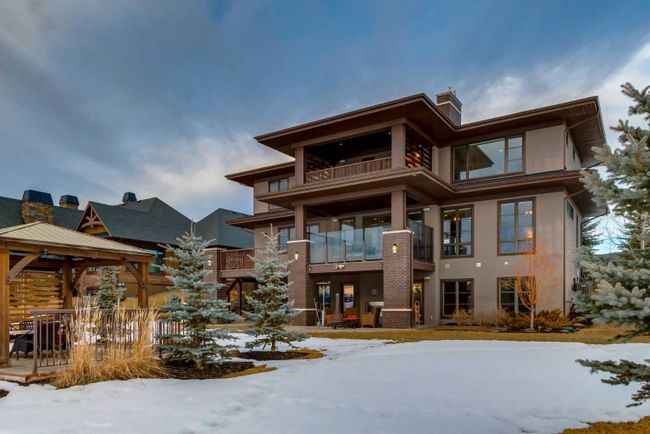 131 Leighton Lane, Home with 5 bedrooms, 4 bathrooms and 6 parking in Rural Rocky View County AB | Image 2