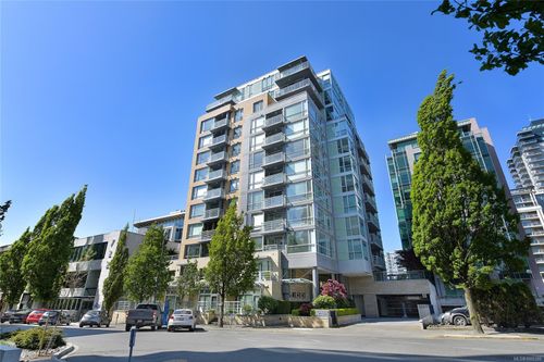 301-732 Cormorant St, Victoria, BC, V8W4A5 | Card Image