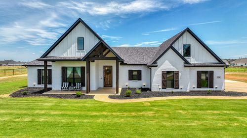 1240 Smith Trl, Weatherford, TX, 76088-1610 | Card Image