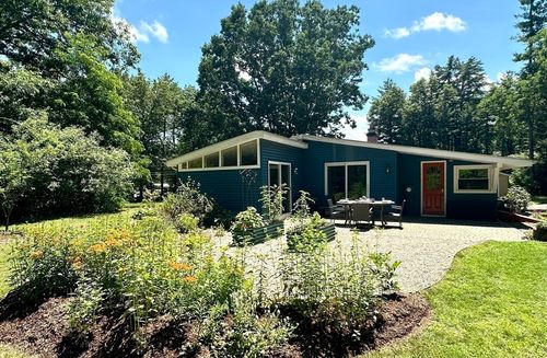 84 Line, Southampton, MA, 01073 | Card Image