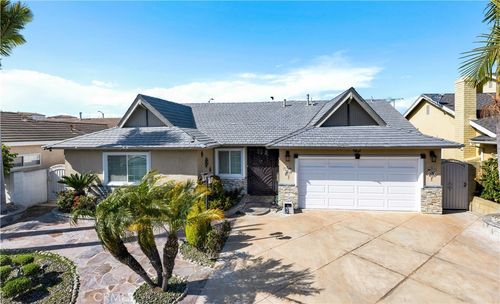 9431 Coronet Ave, Westminster, CA, 92683-6543 | Card Image