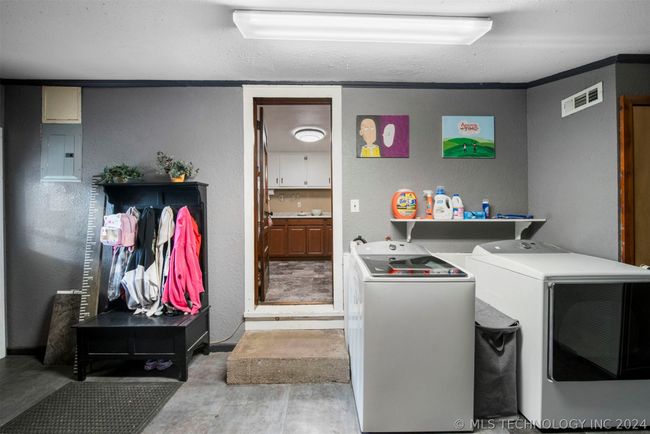 111 W Church Ave, House other with 3 bedrooms, 1 bathrooms and null parking in Fairland OK | Image 18
