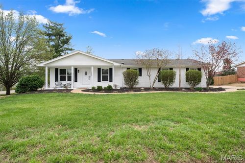 1080 Sagebrush Trl, Ballwin, MO, 63011-2343 | Card Image