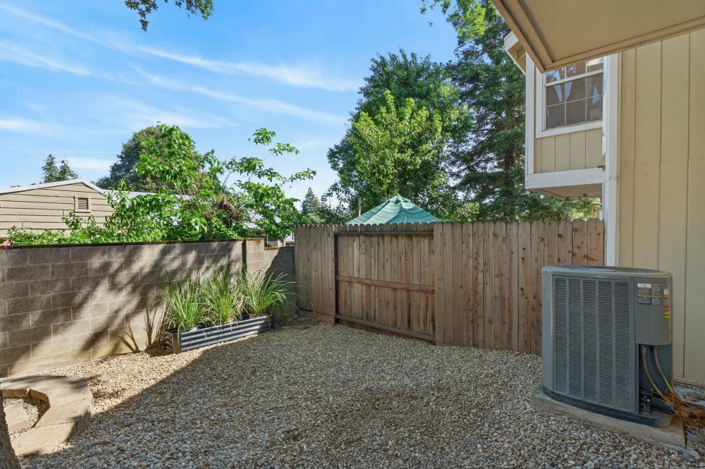 Residential in Fair Oaks 2