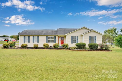 2063 Rocketts Way, Newton, NC, 28658-7444 | Card Image