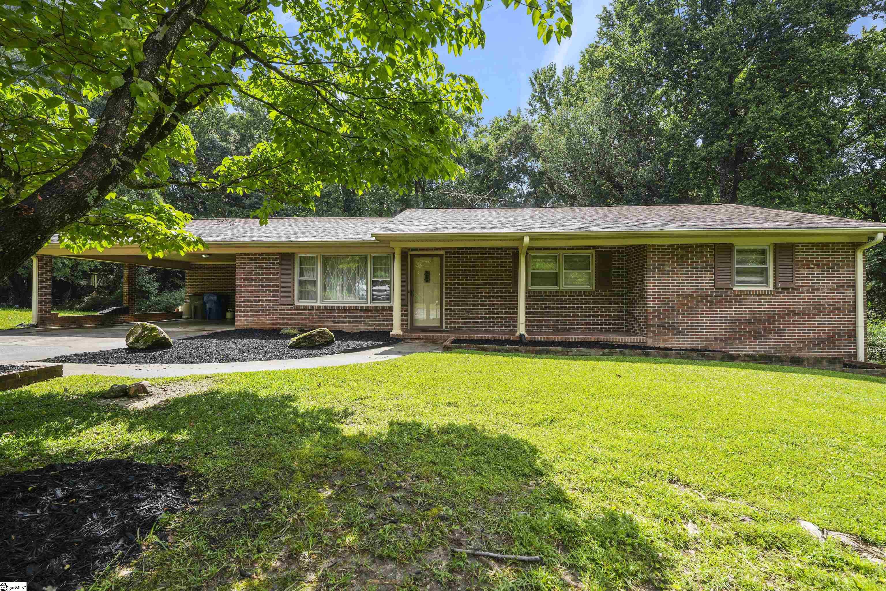 Maria Louisa Ln, Greenville, SC 29609